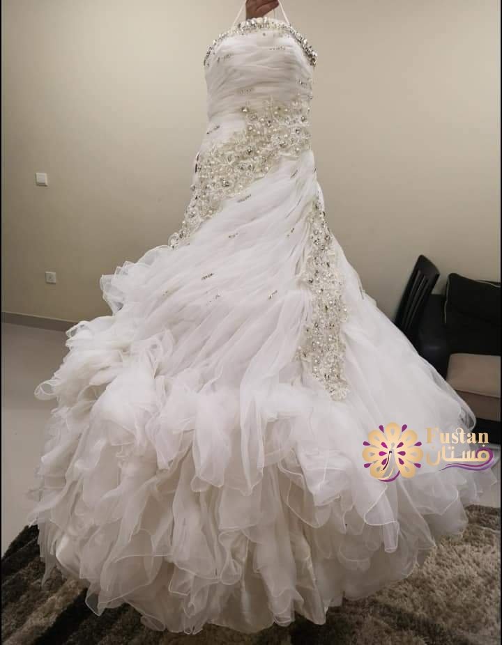 فستان زفاف 