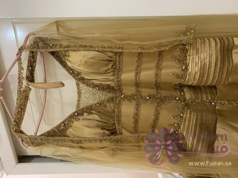 فستان سهرة قياس 18