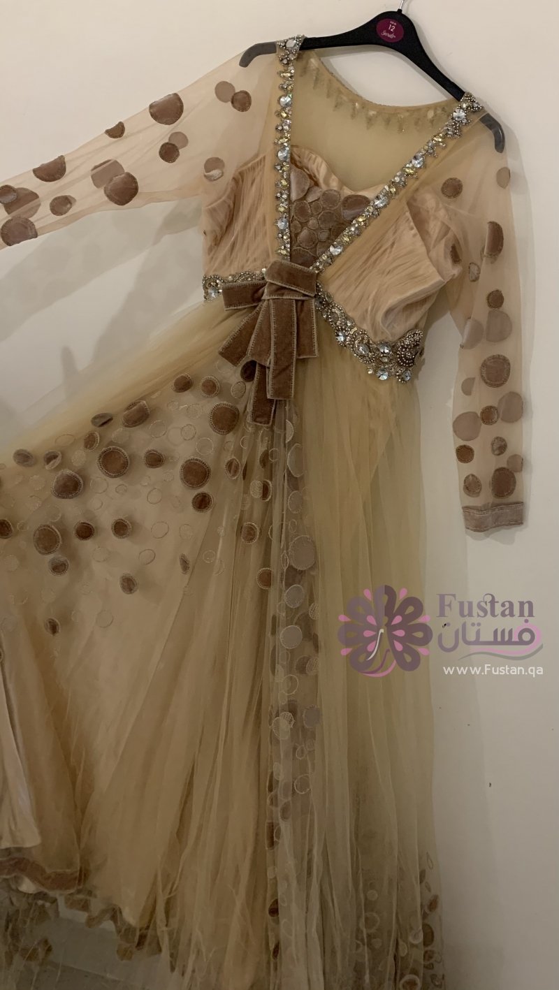 فستان خطوبة جديد