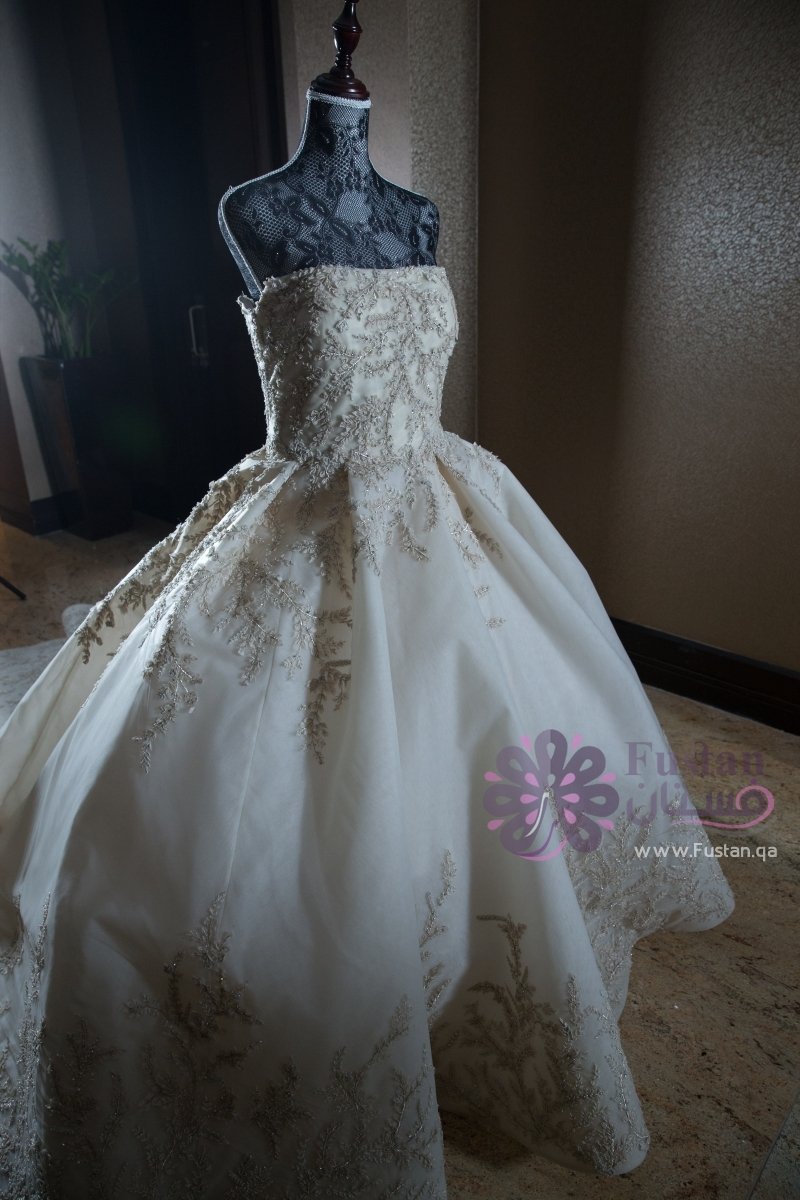 فستان عروس من المصمم آشي 