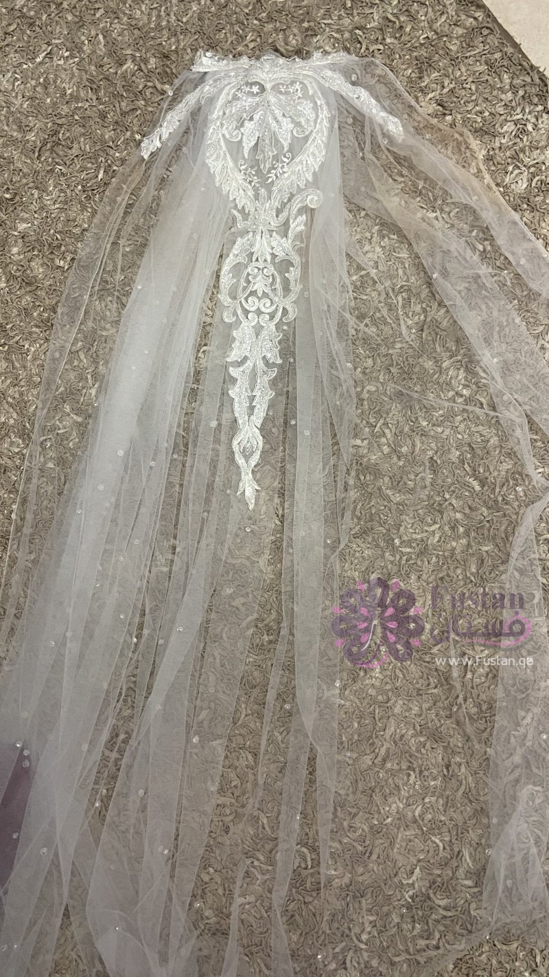 فستان زفاف ( عرس ) ابيض للبيع :  