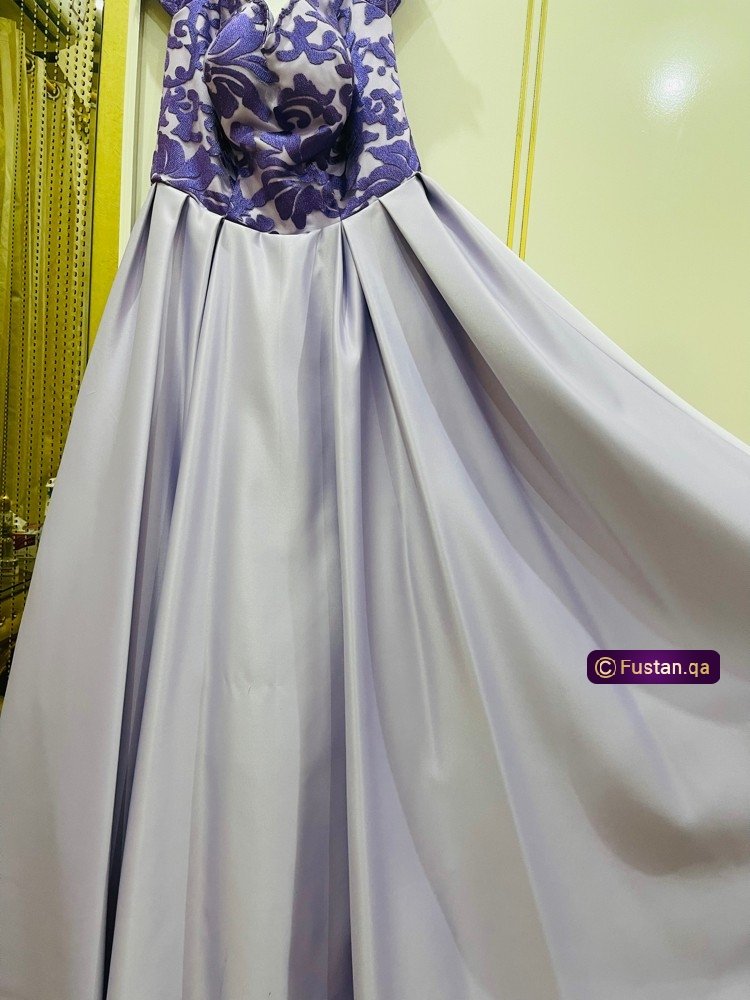 فستان سهرة 
