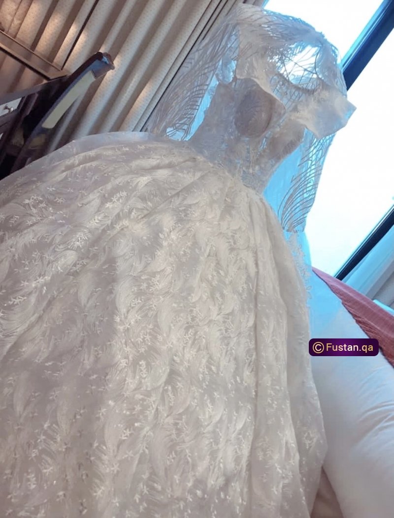 فستان زفاف استخدام مره واحدة لمدة اربع ساعات 