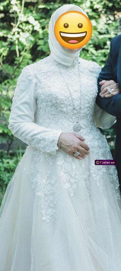 فستان زفاف اوف وايت مميز جدا