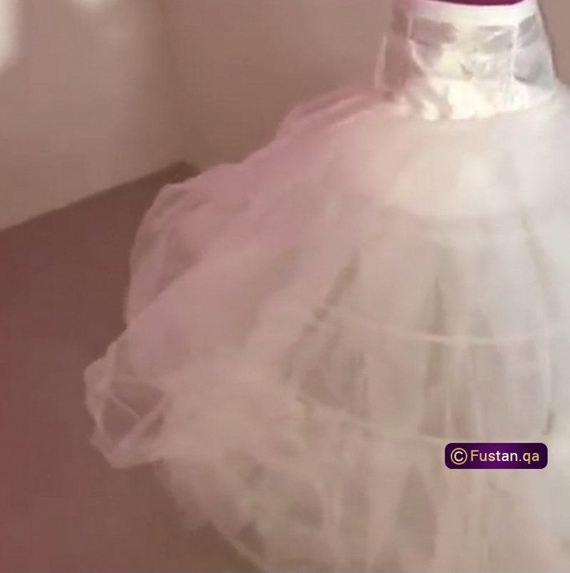 فستان زفاف جميل لبسه واحده 