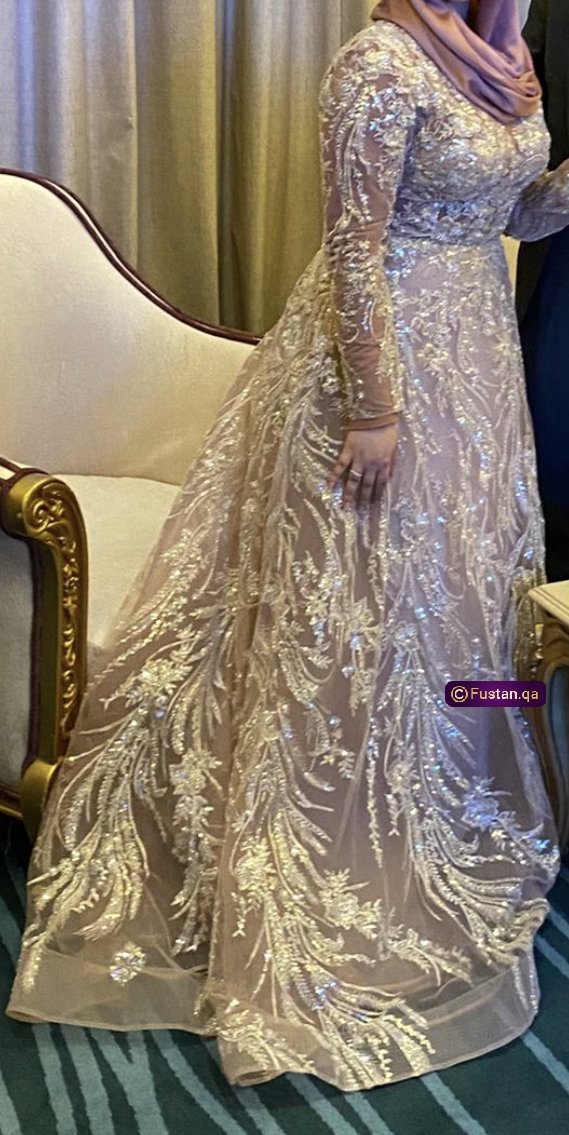 فستان خطوبه لبسة واحده