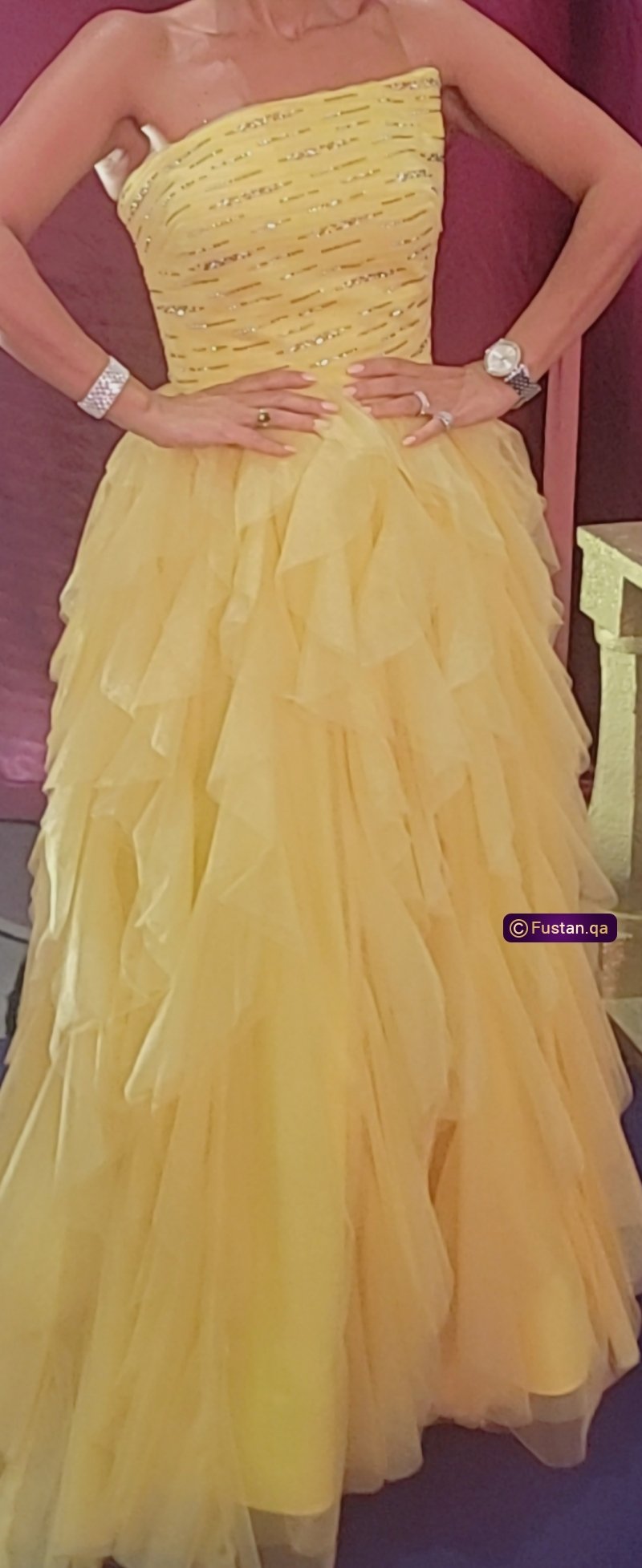 فستان سهرة او خطوبة