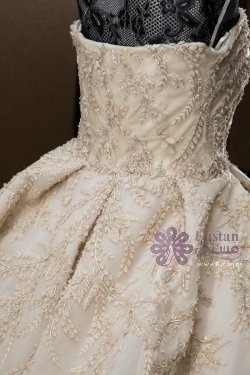 فستان عروس من المصمم آشي 