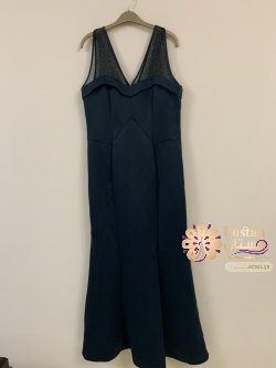 فستان اخضر طويل