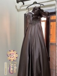 فستان راقي للبيع