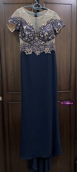 فستان سهرة كحلي
