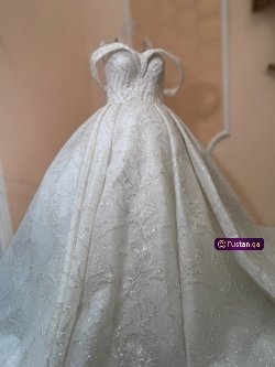فستان زفاف لبسة ٤ ساعات فقط
