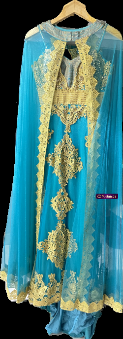 فستان ملكة لبس ٣ ساعات 